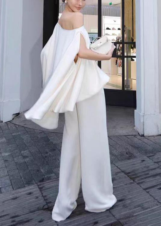 Effortlessly Elegant Top with a Timeless Design