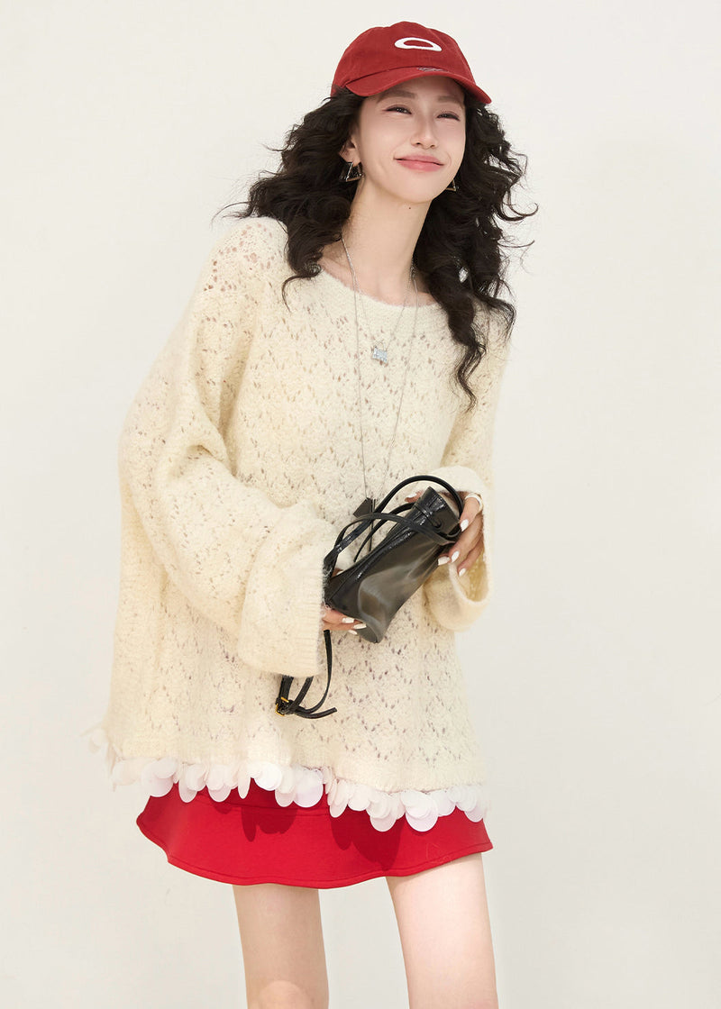 Well Tailored Sweater with a Graceful Silhouette