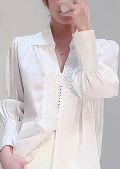 Effortlessly Elegant Shirt with a Timeless Design