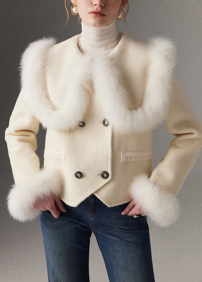 A Vintage Style Coat with Delicate Timeless Details