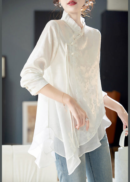 Well Tailored Shirt with a Graceful Silhouette