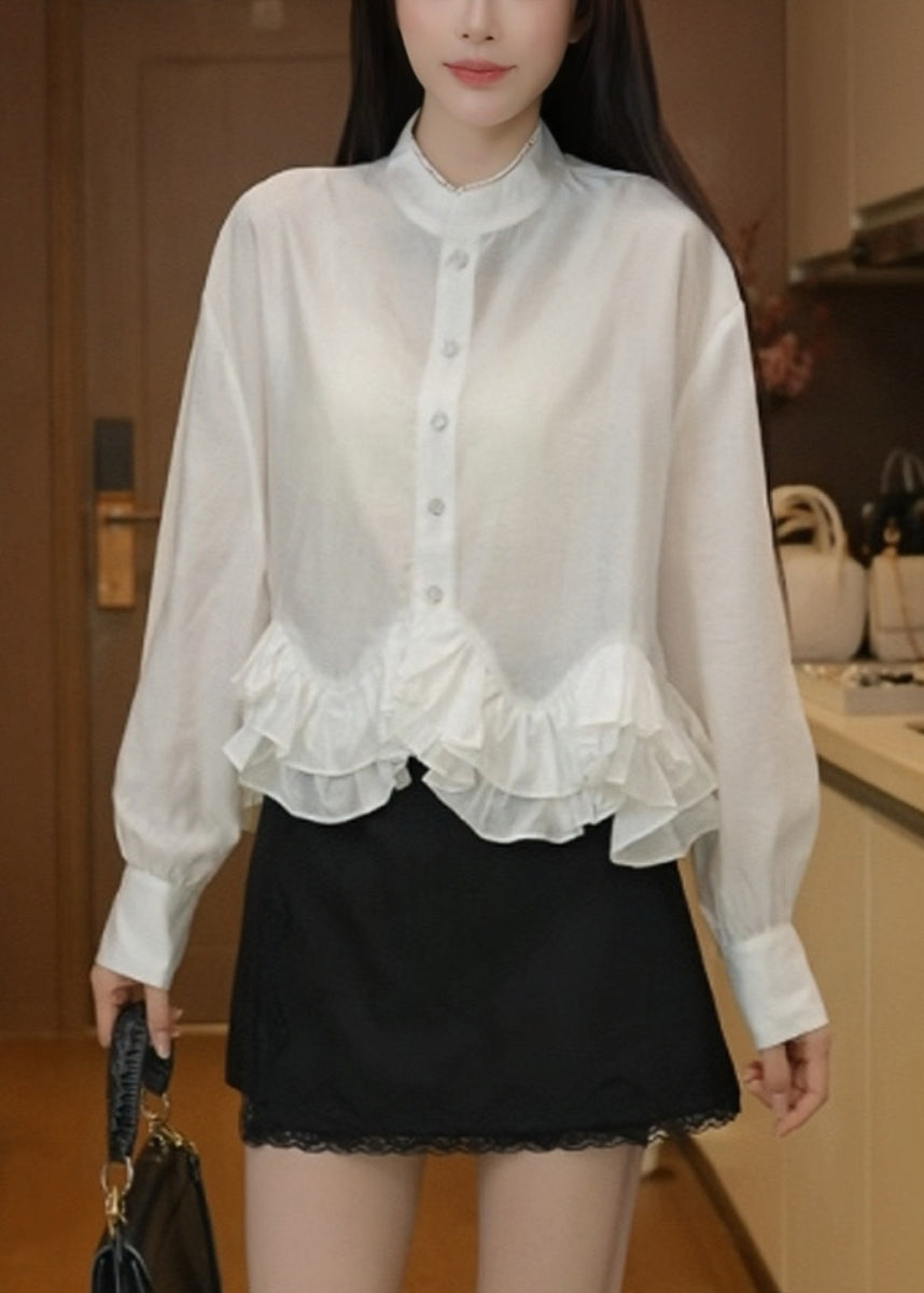 Beautifully Crafted Blouse in a Classic Style