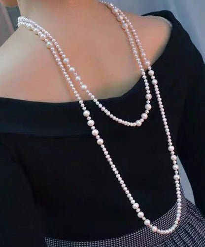 Classic Silver Necklace with Timeless Appeal