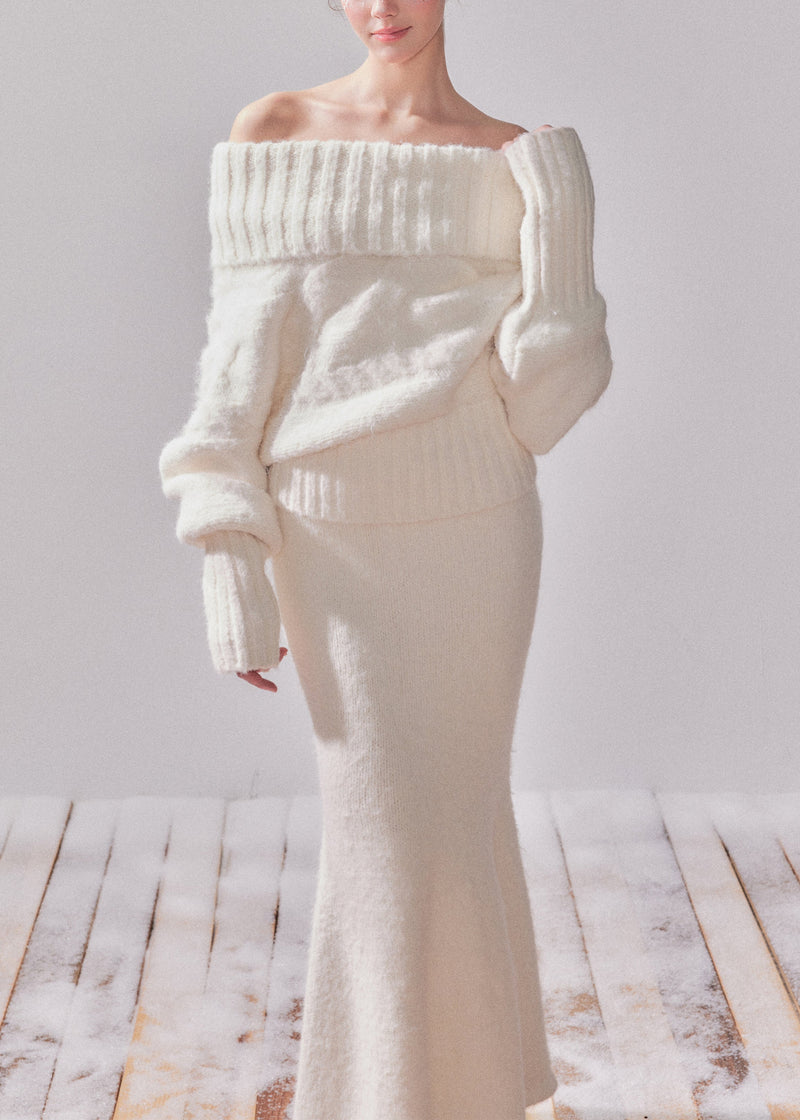 Effortlessly Elegant Sweater with a Timeless Design