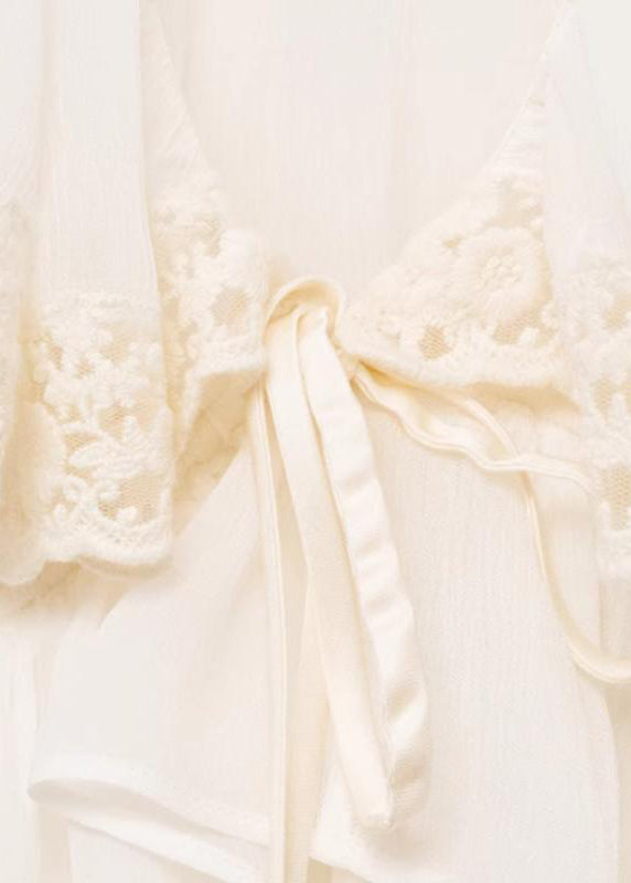Effortlessly Elegant Garment with a Timeless Design