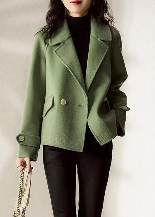 Classic Vintage & Enduringly Stylish Coat