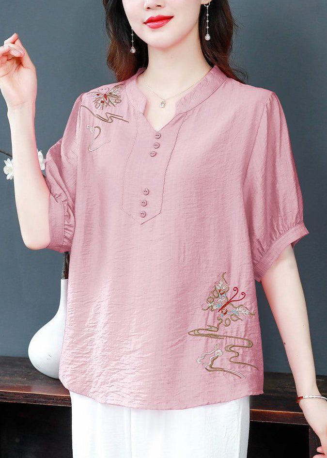 Sophisticated Blouse with a Clean Classic Look
