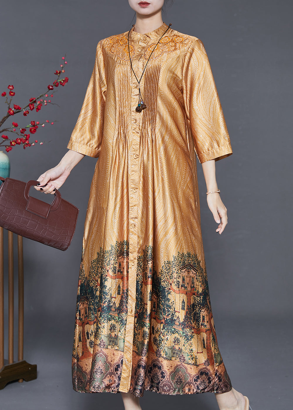 Classic Vintage & Enduringly Stylish Dress