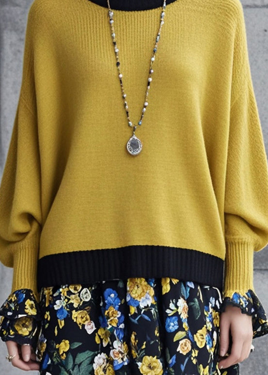 Classic Vintage Sweater with a Flattering Fit