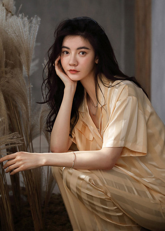 Well Tailored Garment with a Graceful Silhouette