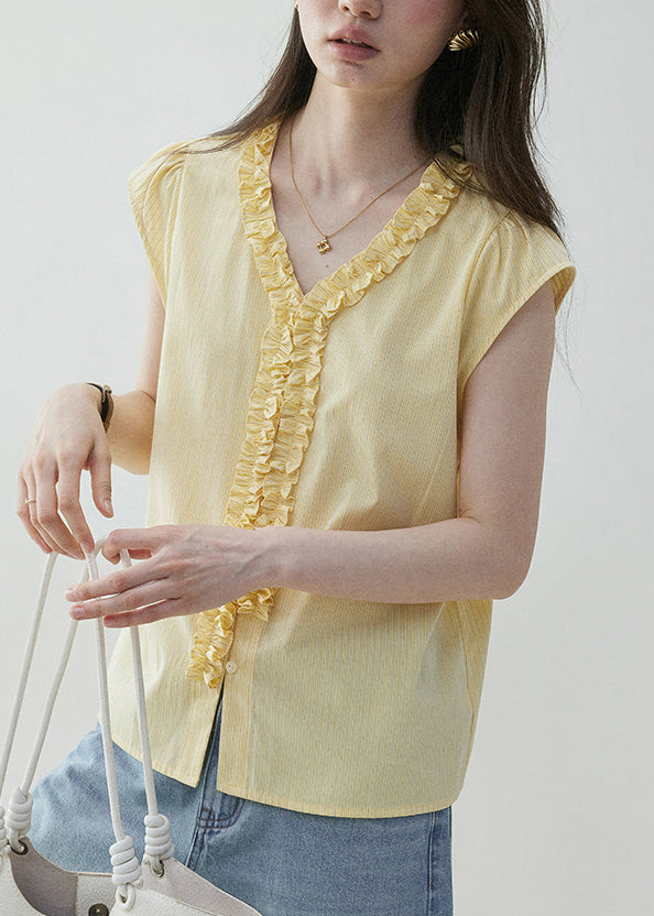 A Vintage Style Shirt with Delicate Timeless Details