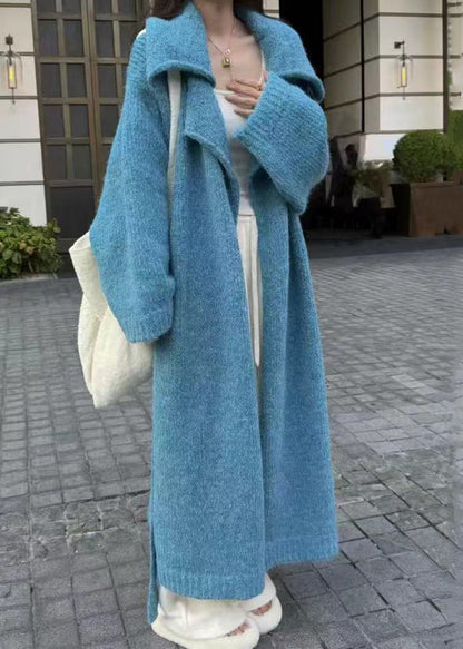 Classic Vintage & Enduringly Stylish Coat