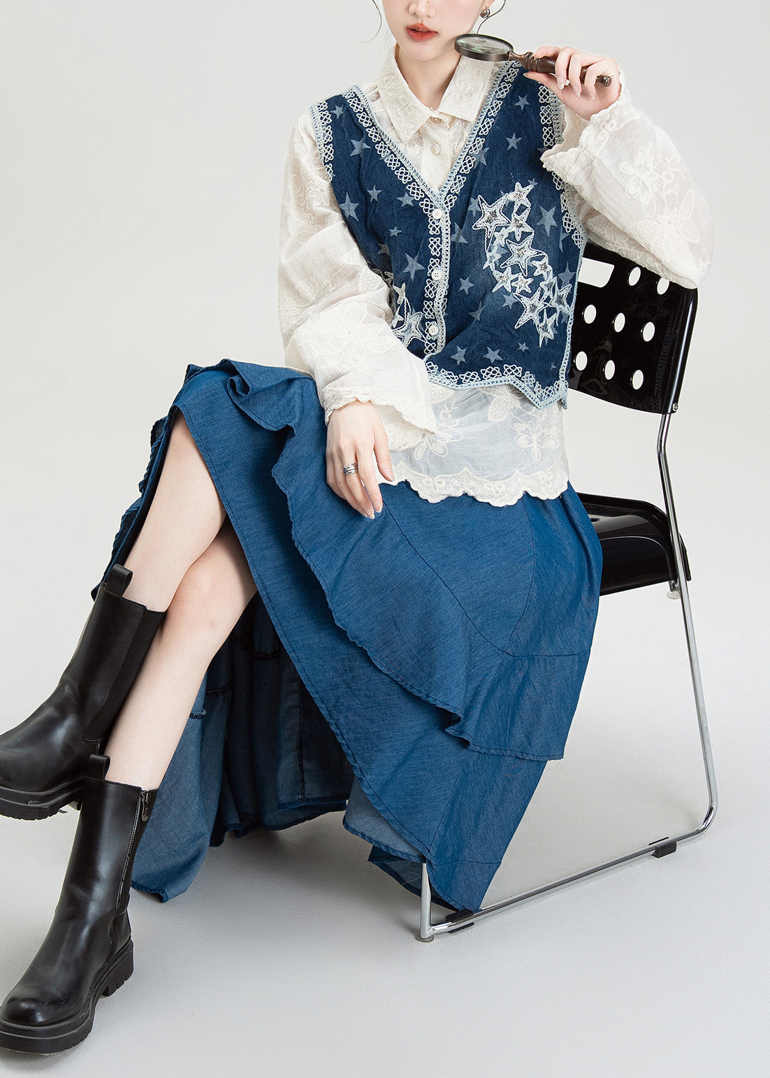 Classic Vintage Shirt with a Flattering Fit
