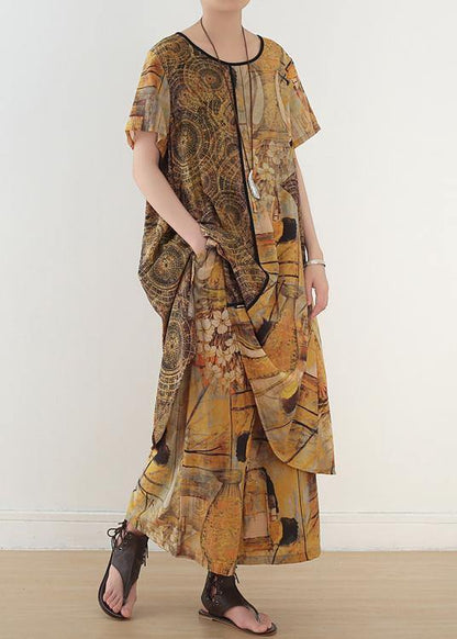 Well Tailored Pants with a Graceful Silhouette