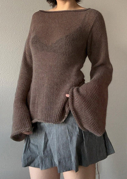 Well Tailored Top with a Graceful Silhouette