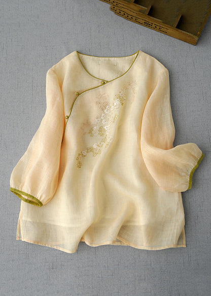 Beautifully Crafted Shirt in a Classic Style