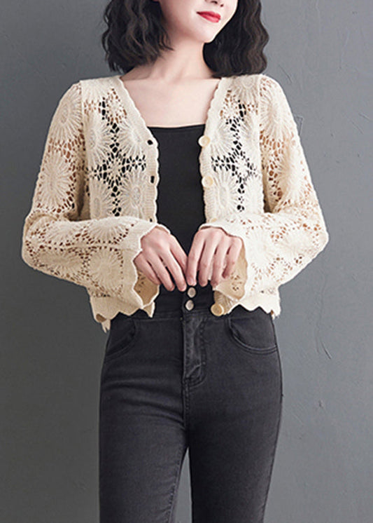 Polished Top with an Effortless Classic Look