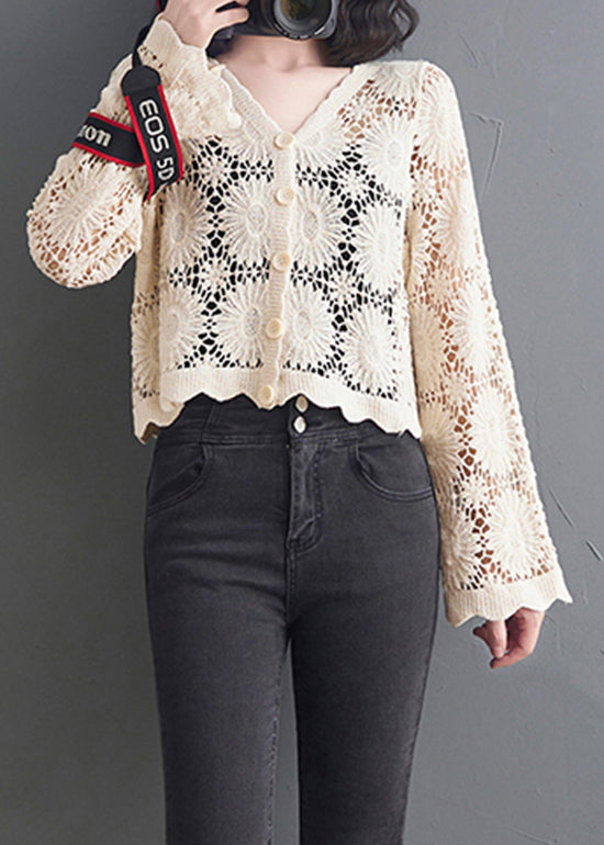 Polished Top with an Effortless Classic Look
