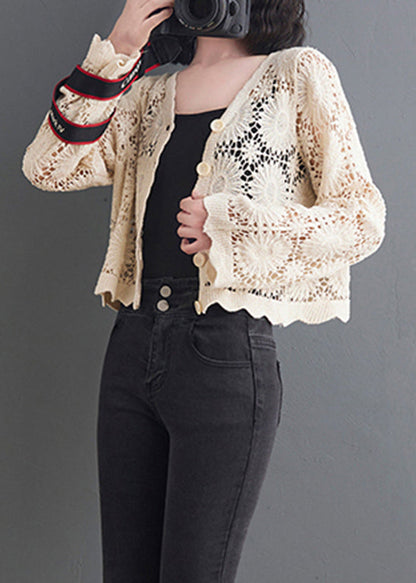 Polished Top with an Effortless Classic Look
