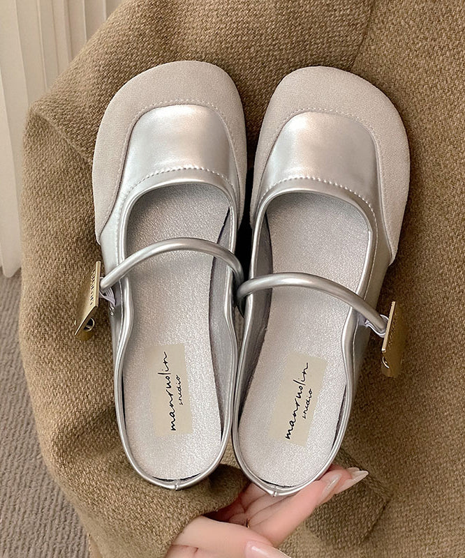 Graceful Orthopedic Sandals for Modern Look