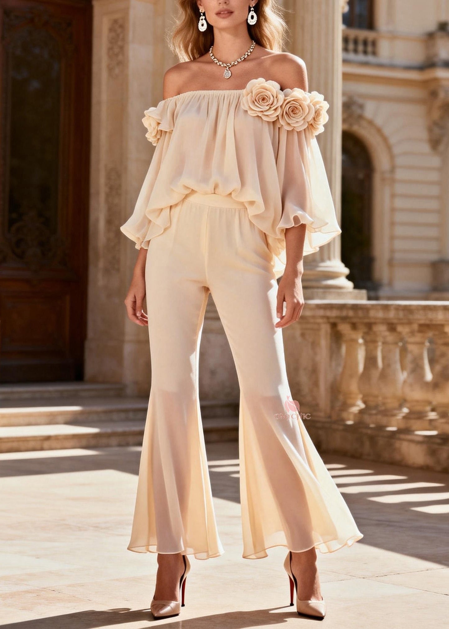 Beautifully Finished Garment in a Timeless Design