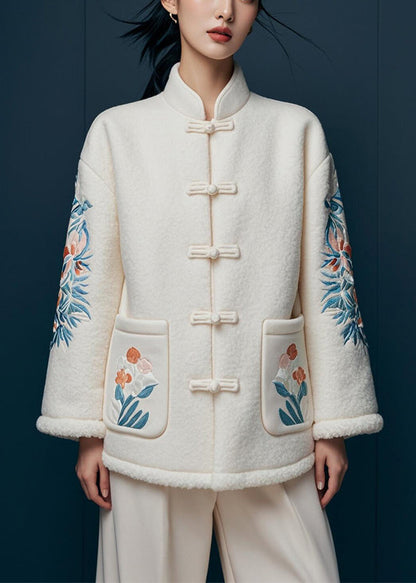 Polished Coat with an Effortless Classic Look