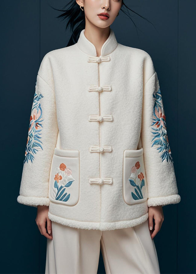 Polished Coat with an Effortless Classic Look