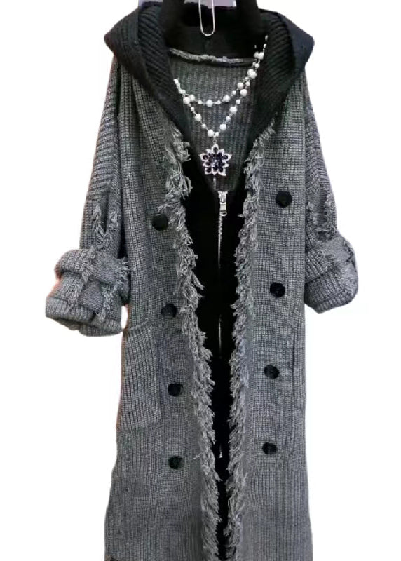 Gracefully Styled Coat for Any Occasion