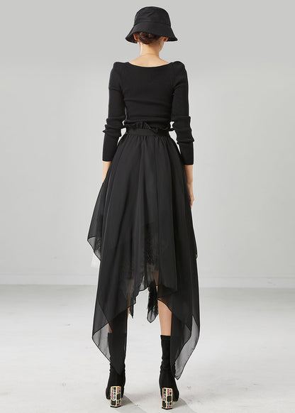 Sophisticated Garment with a Clean Classic Look