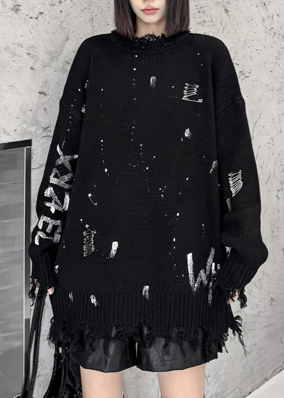 Effortlessly Elegant Sweater with a Timeless Design