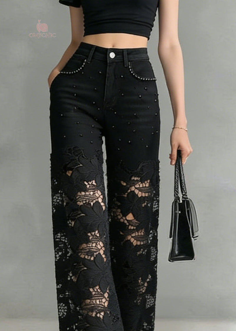 Effortlessly Elegant Pants with a Timeless Design