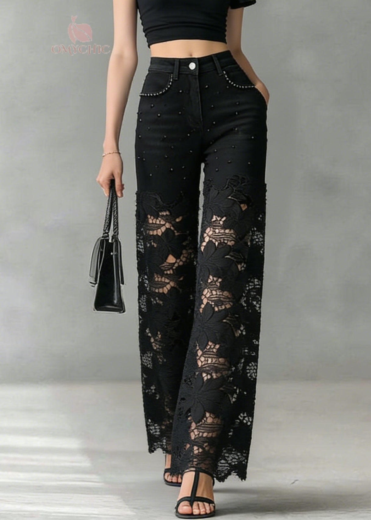 Effortlessly Elegant Pants with a Timeless Design