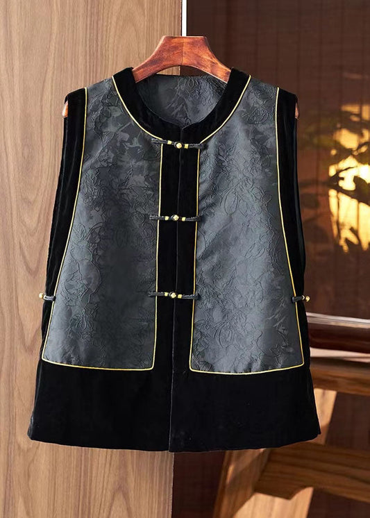 Classic Vintage & Enduringly Stylish Coat