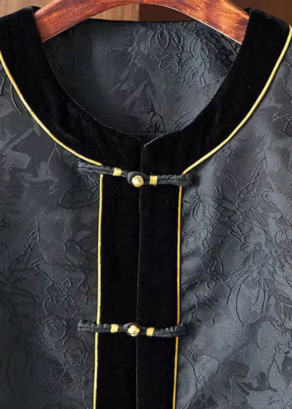 Classic Vintage & Enduringly Stylish Coat
