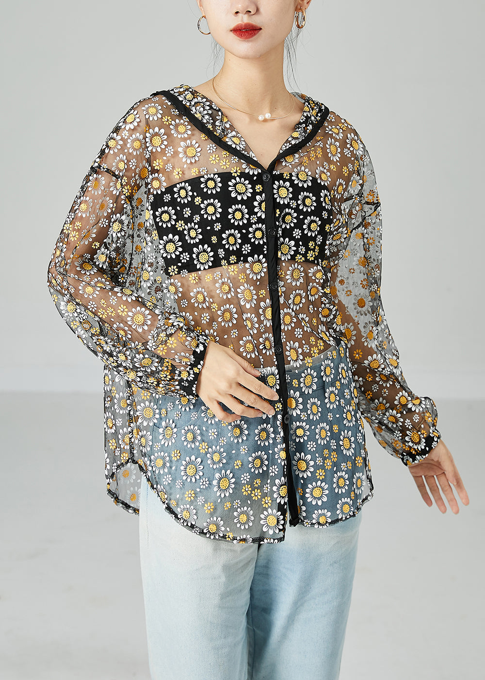Well Tailored Jacket with a Graceful Silhouette