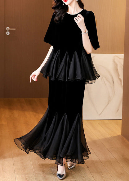 Well Tailored Garment with a Graceful Silhouette
