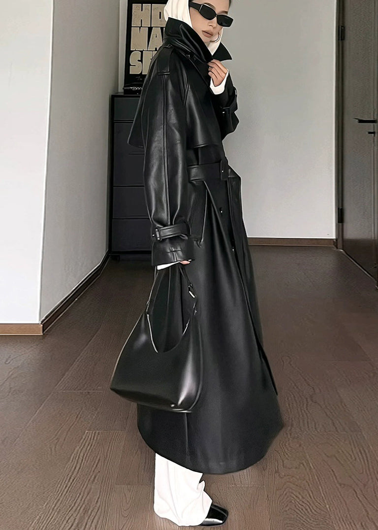 Gracefully Styled Coat for Any Occasion