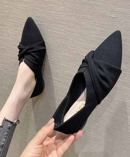 Graceful Orthopedic Flats for Modern Look