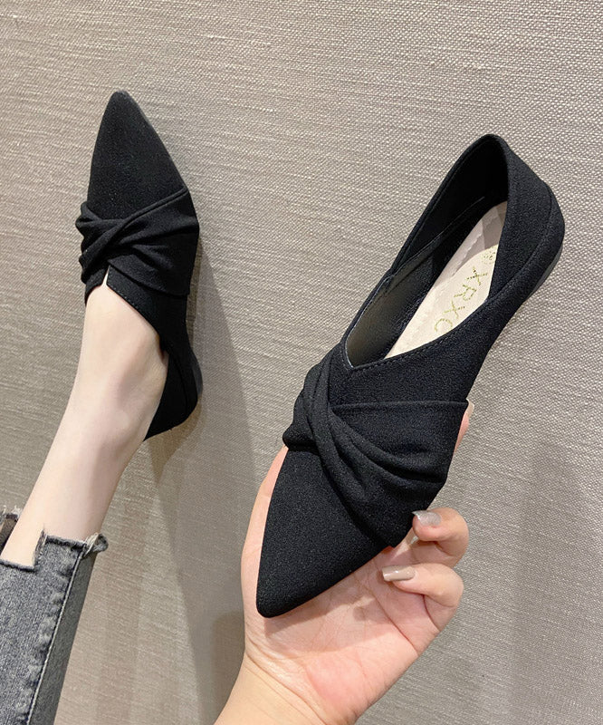 Graceful Orthopedic Flats for Modern Look