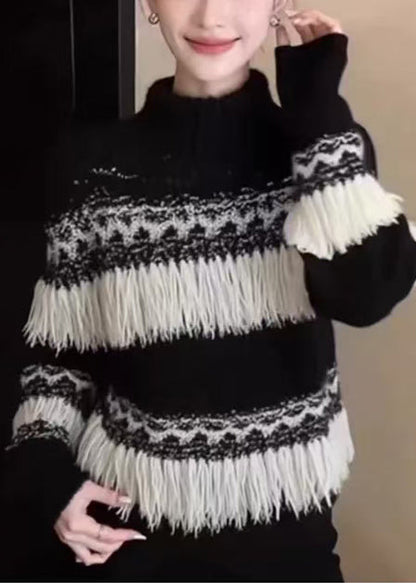 Elegantly Styled Pullover for Everyday Wear