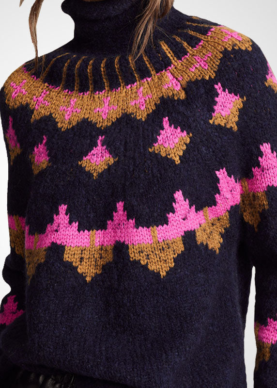 Classic Vintage Sweater with a Flattering Fit