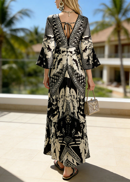 Effortlessly Elegant Dress with a Timeless Design