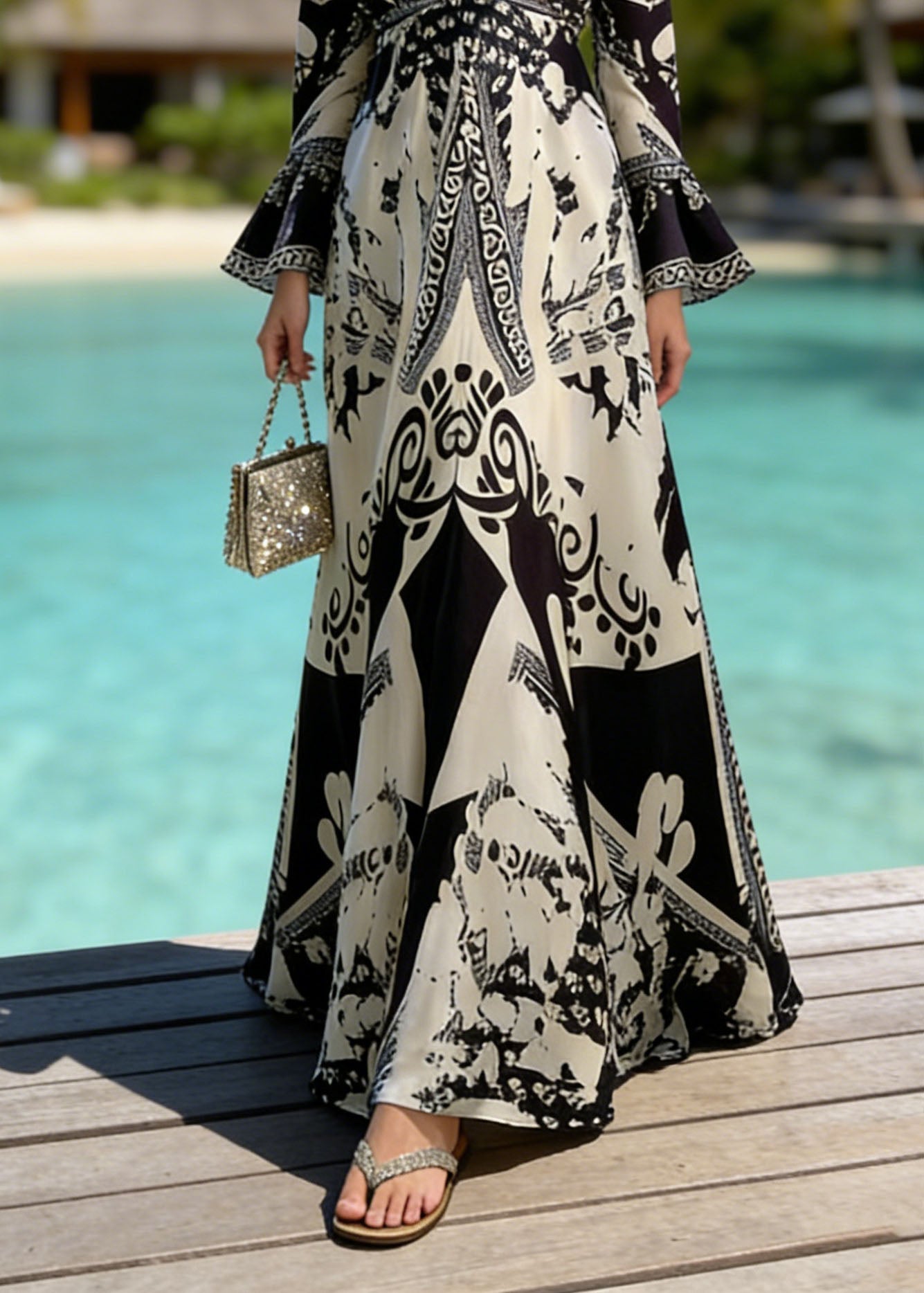 Effortlessly Elegant Dress with a Timeless Design
