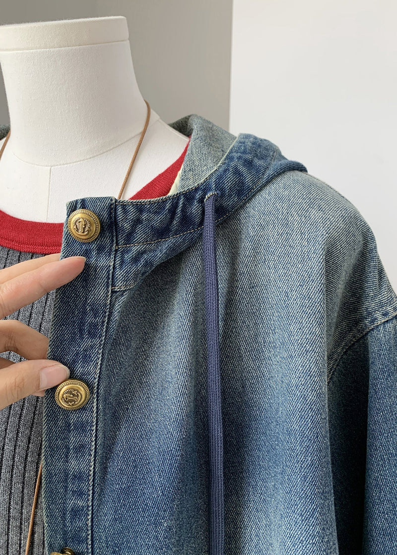 Classic Vintage Coat with a Flattering Fit