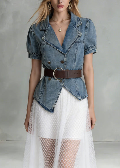 Well Tailored Shirt with a Graceful Silhouette