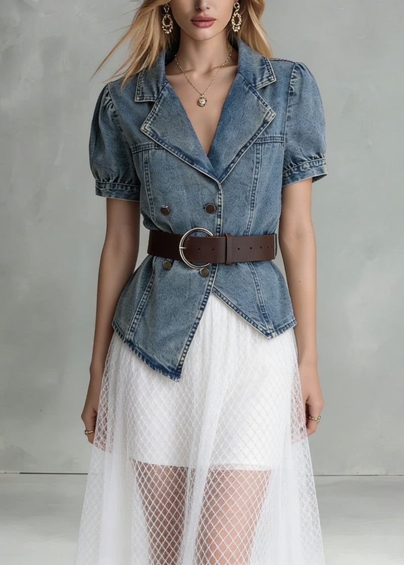 Well Tailored Shirt with a Graceful Silhouette
