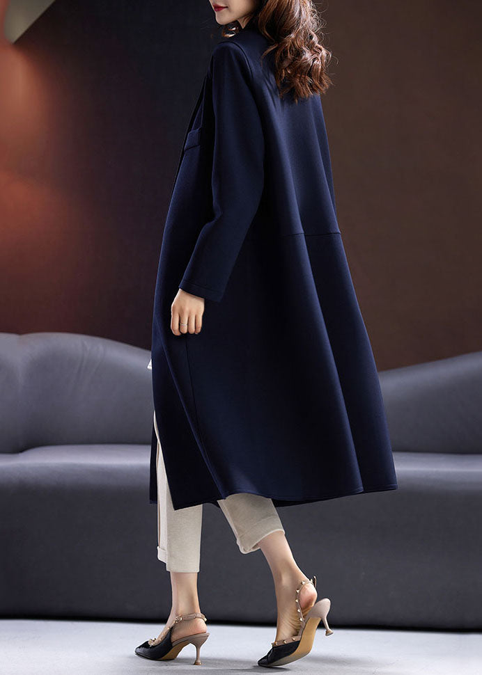 Effortlessly Elegant Coat with a Timeless Design