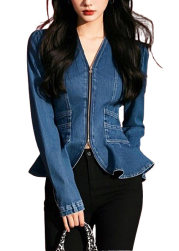 A Vintage Style Top with Delicate Timeless Details