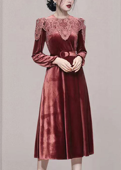 Sophisticated Dress with a Clean Classic Look