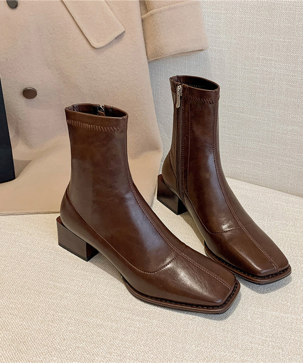 Graceful Orthopedic Boots for Modern Look